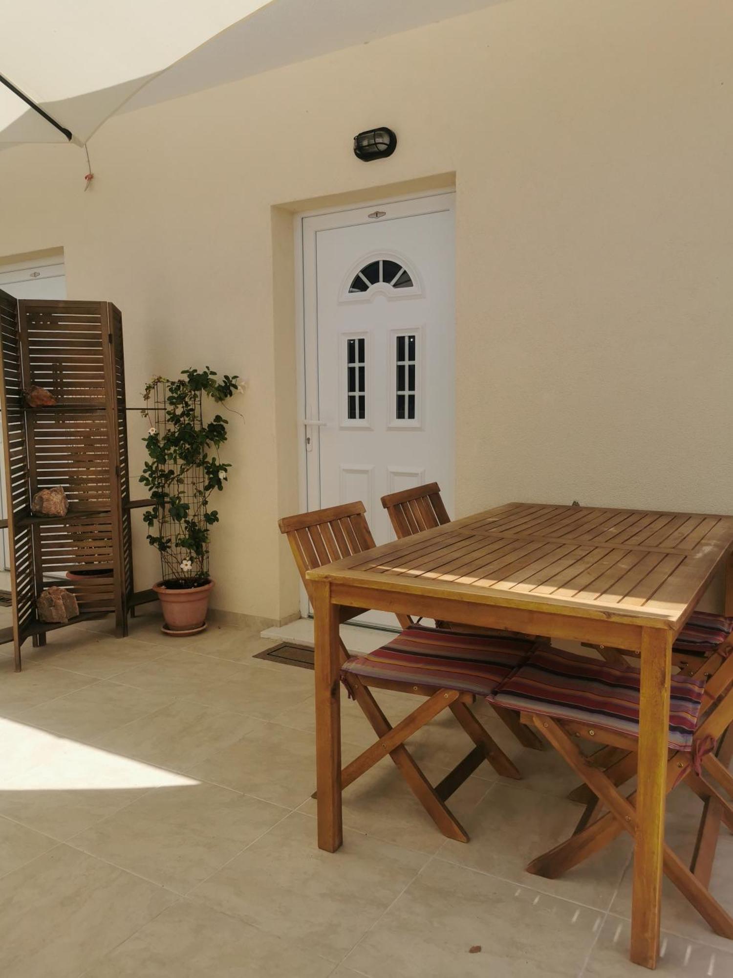Apartmani Kronjac Milna  Exterior photo
